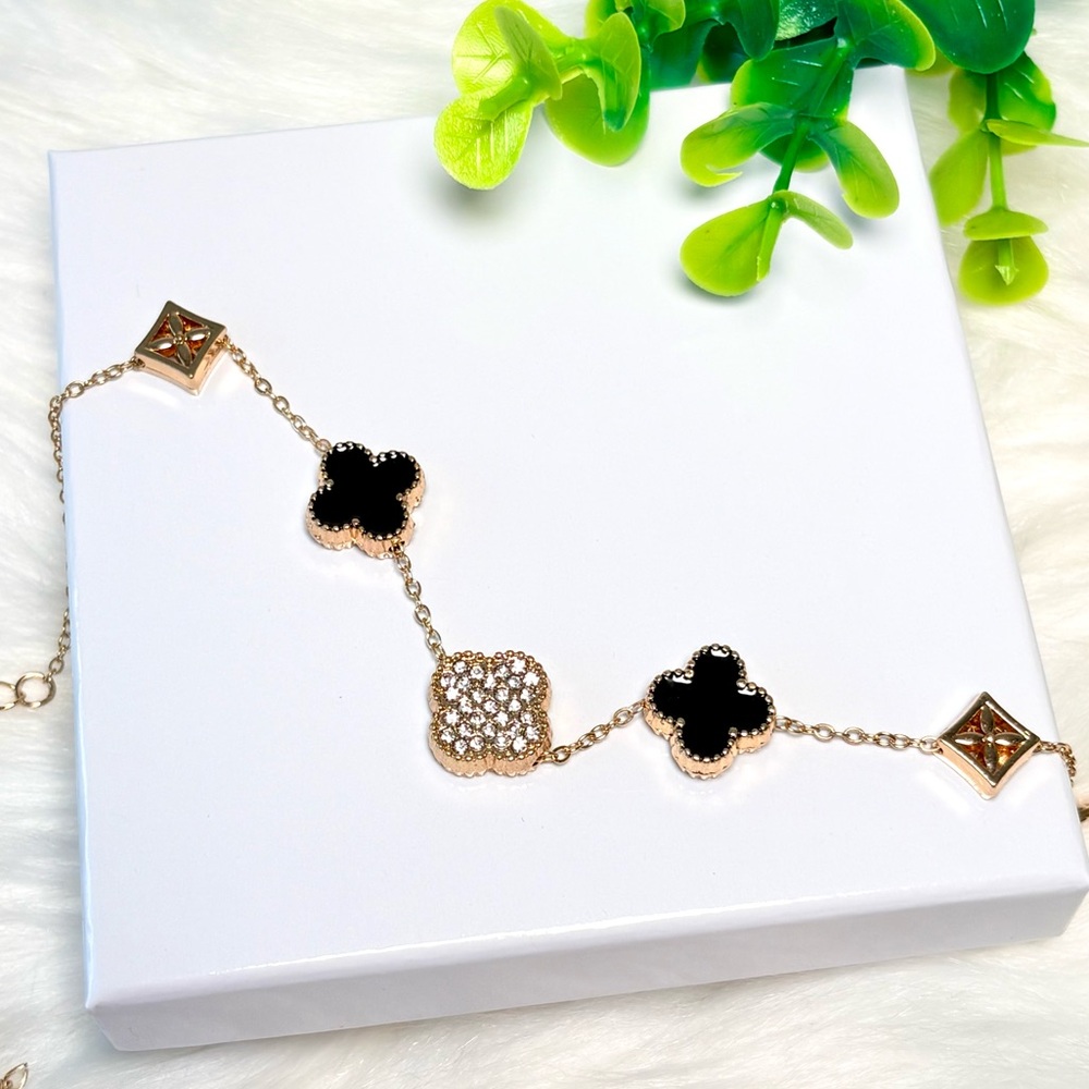 Gold Plated Black Clover Bracelet With Cluster Stones